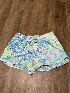 Lilly Pulitzer Luxletic shorts